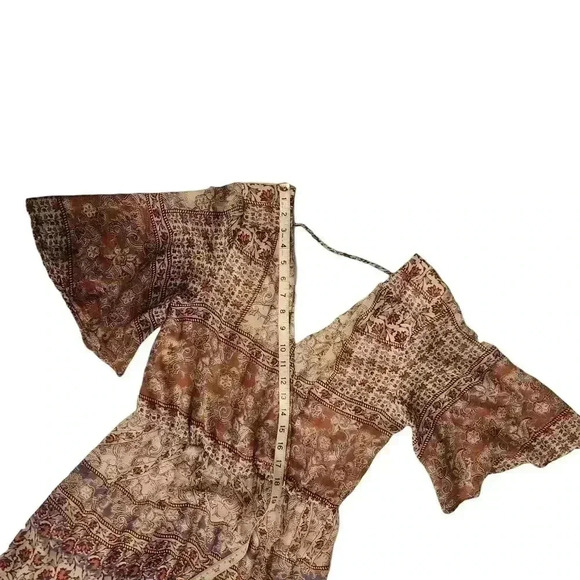 Lily Rose Long Mazi Dress Flare Sleeve Size M Neutral Colors Sheer With Lining - Picture 5 of 16